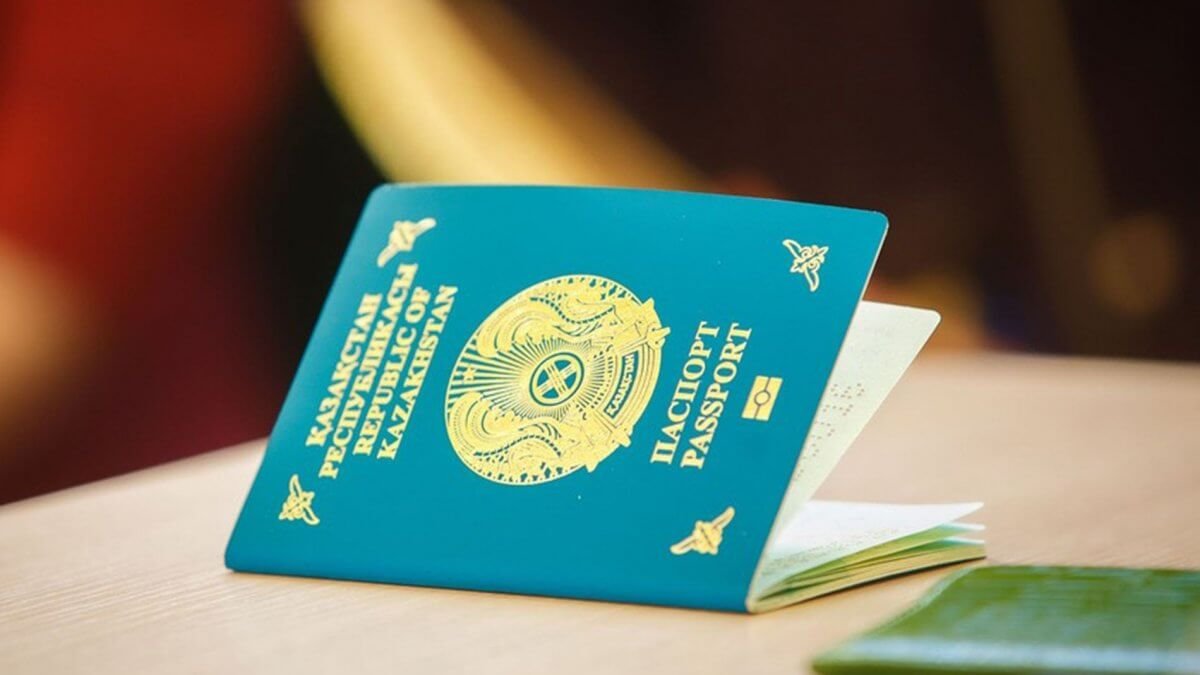 Казахстанцы активно обновляют паспорта и удостоверения: статистика за июнь