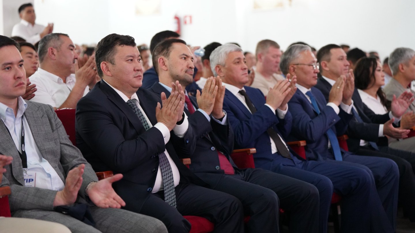 Балқашта ең үздік металлургтер марапатталды: зауыт жарты жылда 96 мың тонна мыс өндірді