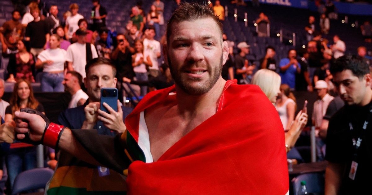 Дю Плесси одержал уверенную победу над Усманом в своем возвращении в UFC