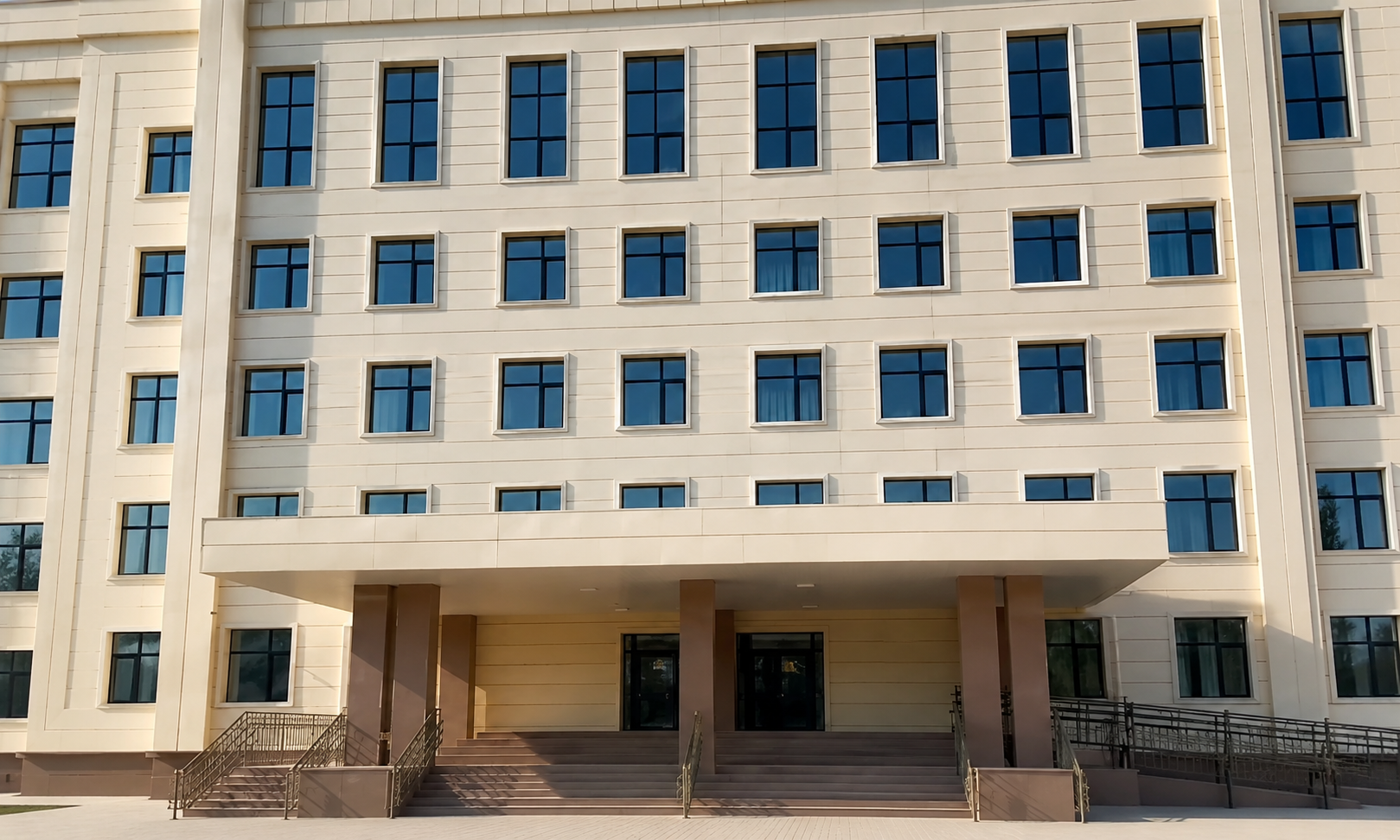 Реконструкцию университета завершили на возвращенные активы в Аркалыке