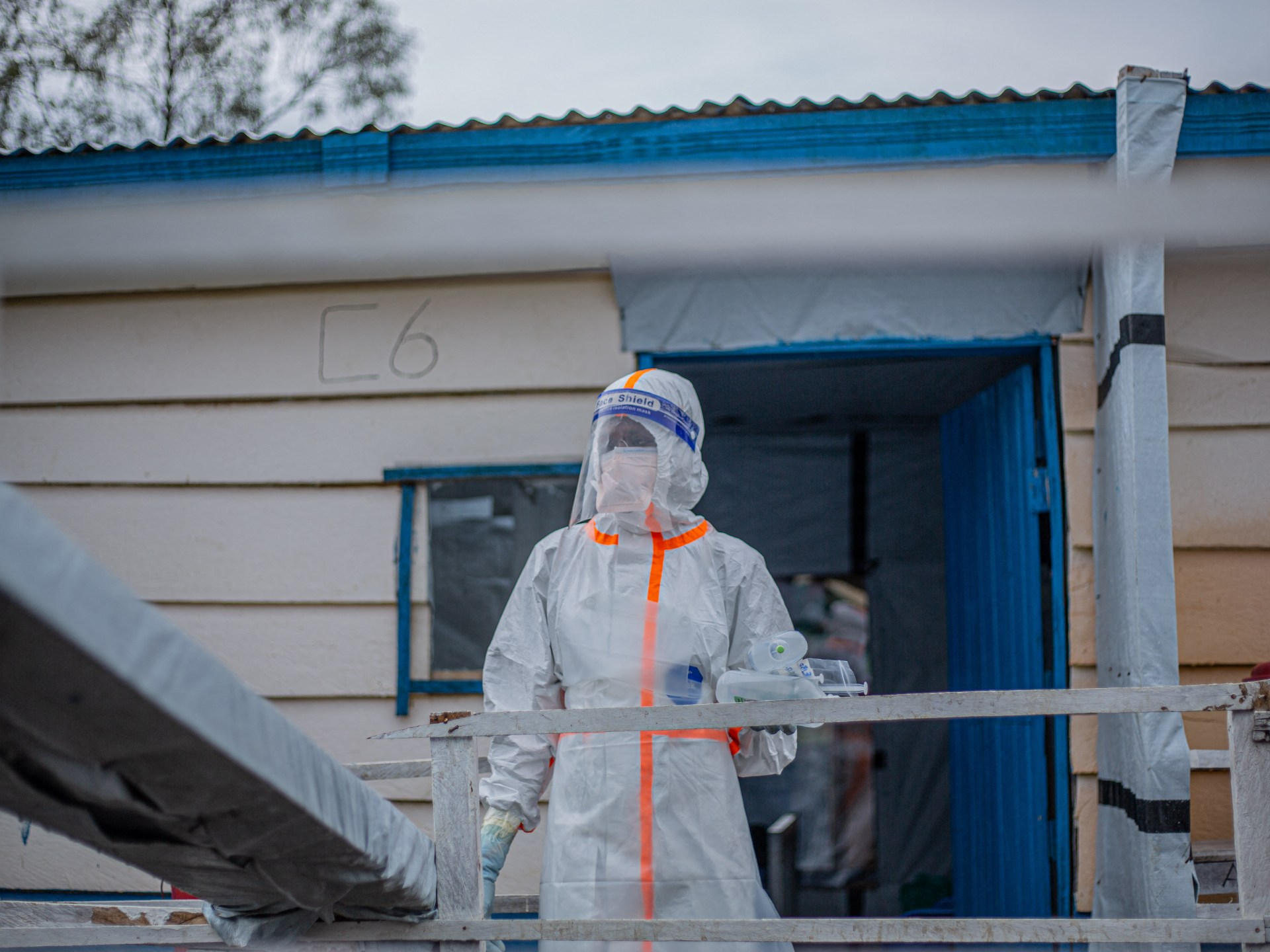 Число погибших от Эболы в ДРК превысило 930, эпидемия набирает обороты