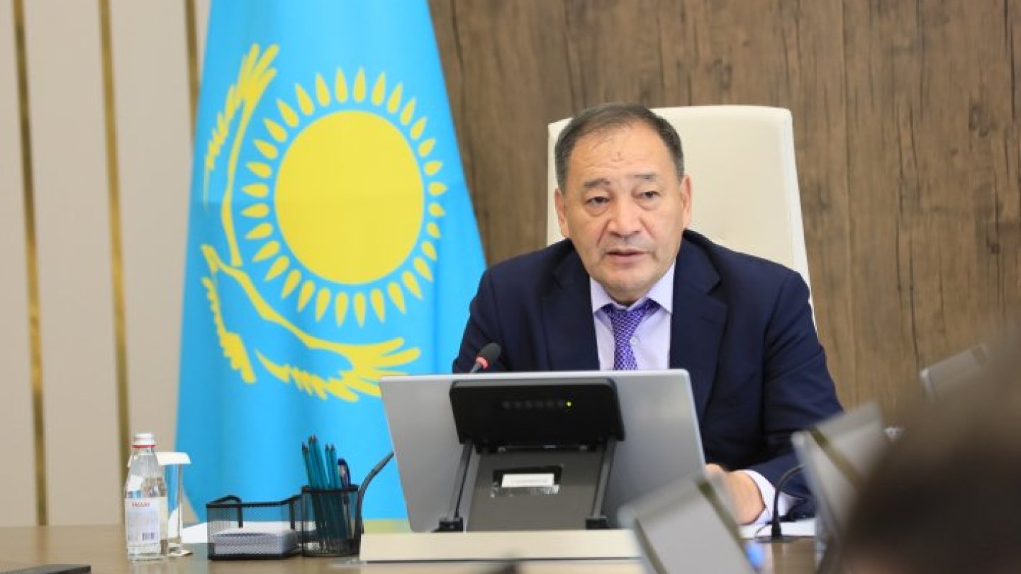 Экс-аким Актюбинской области Тугжанов назначен послом в Узбекистан