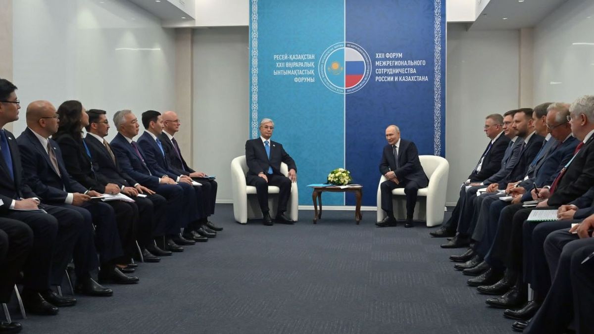 Токаев объяснил отказ от посредничества в конфликте России и Украины