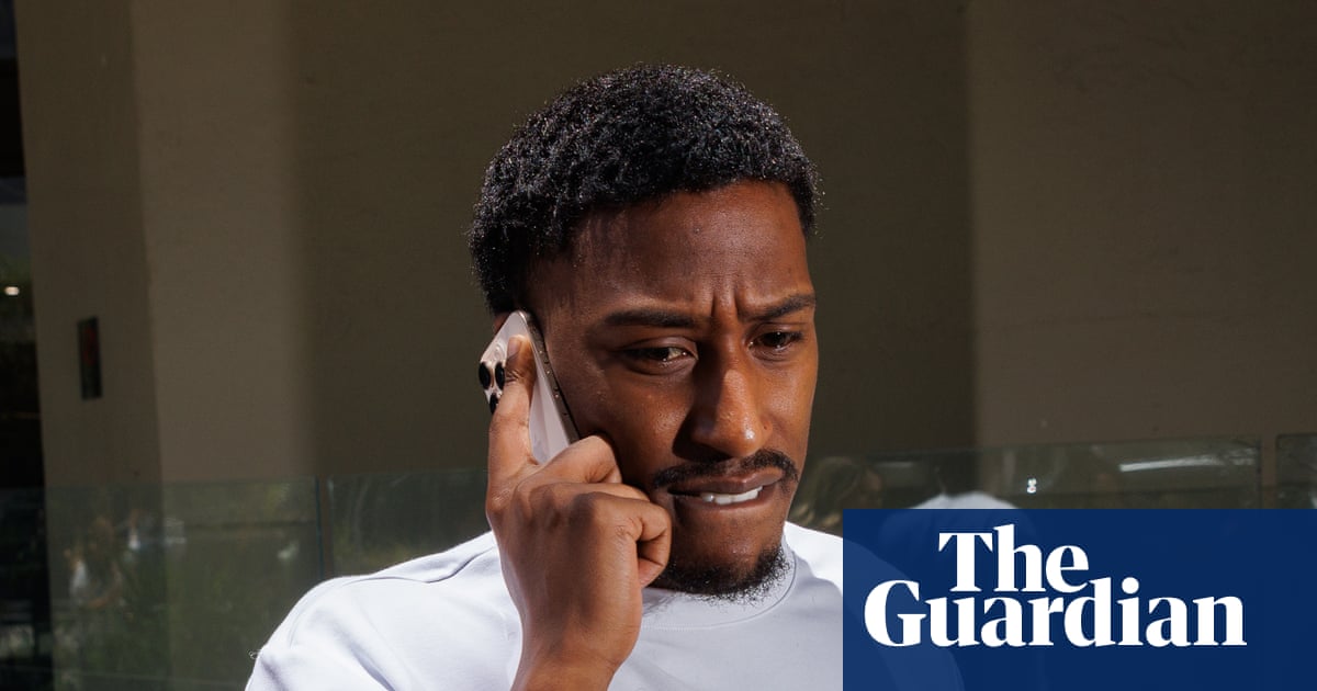 Британский ютубер Yung Filly предстал перед судом по делу об изнасиловании фанатки