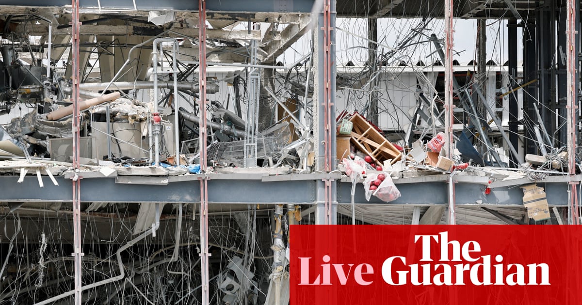 Землетрясение в Японии: число погибших достигло 13, спасательные работы продолжаются