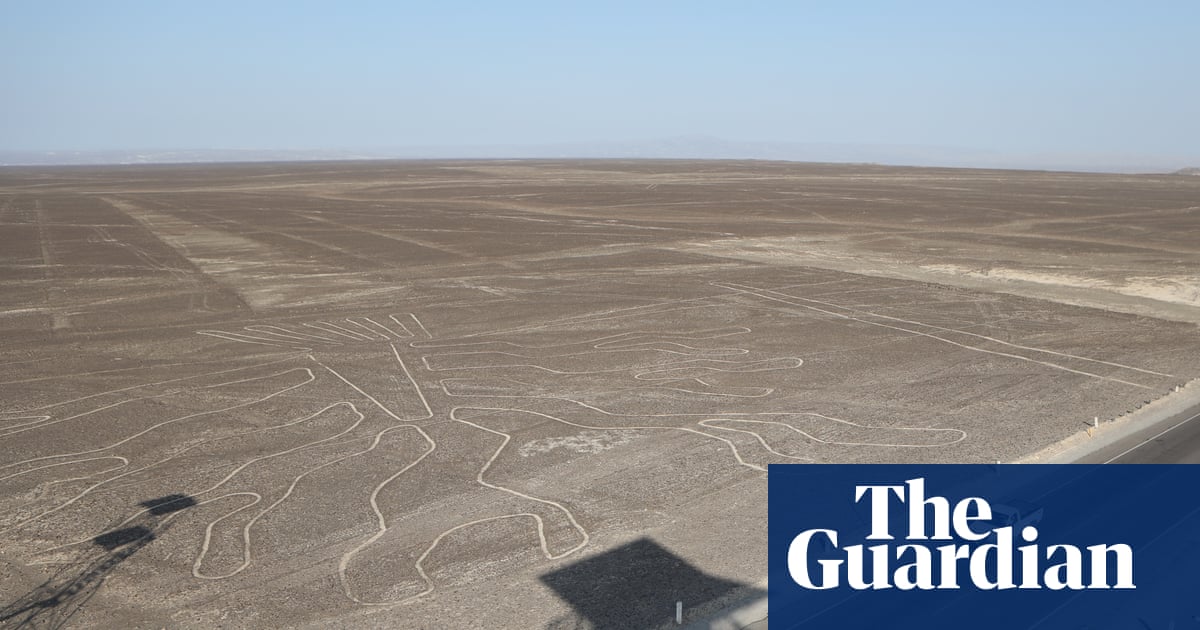 Крушение туристического самолета в Перу унесло жизни 13 человек