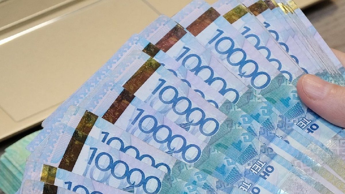 Экс-аким из Актюбинской области заплатил 4 млн тенге за изменение приговора: его обманули