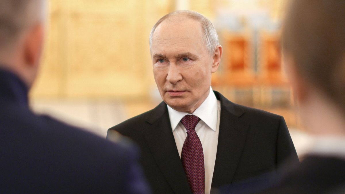 Путин разрешил осужденным за контрабанду наркотиков и бандитизм служить по контракту