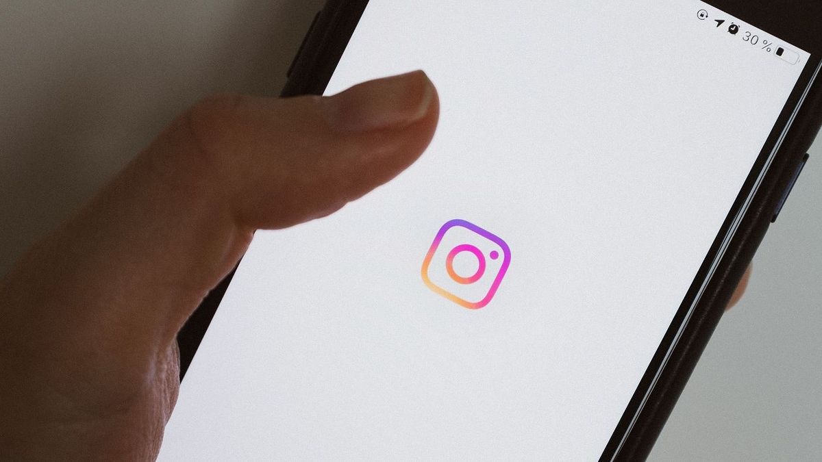 Казахстанку оштрафовали за нецензурную брань в Instagram