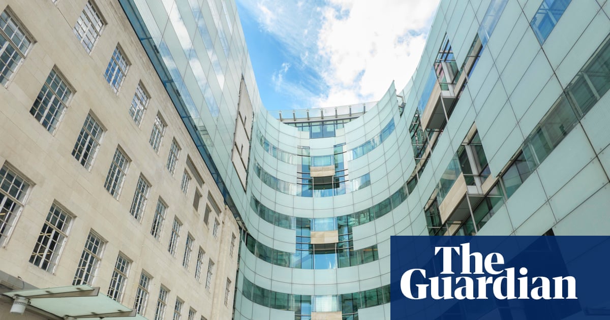 Команда Трампа пытается заблокировать решение суда о передаче BBC финансовых документов