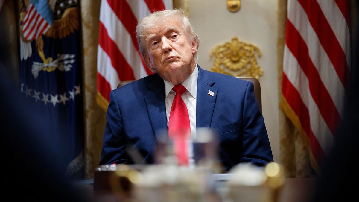 Трамп объяснил, почему предпочитает сделку с Ираном, а не войну