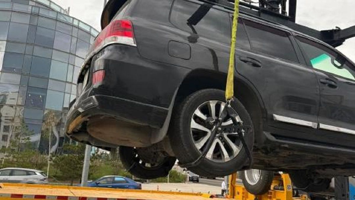 Депутаты Астаны отказались повышать тарифы на эвакуацию автомобилей