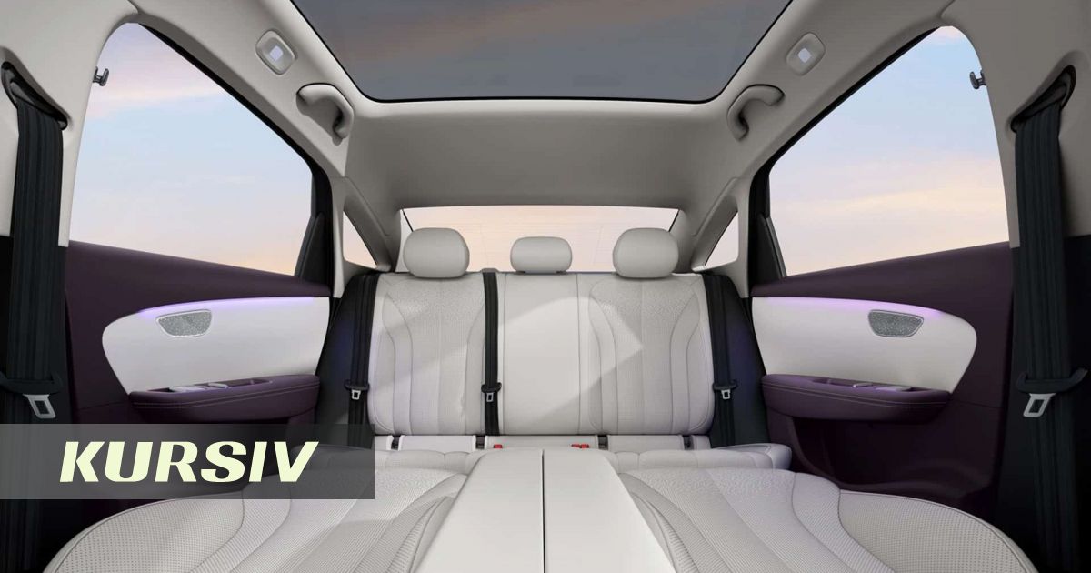 Jetta M6 EV: салон нового электроседана превращается в двуспальную кровать