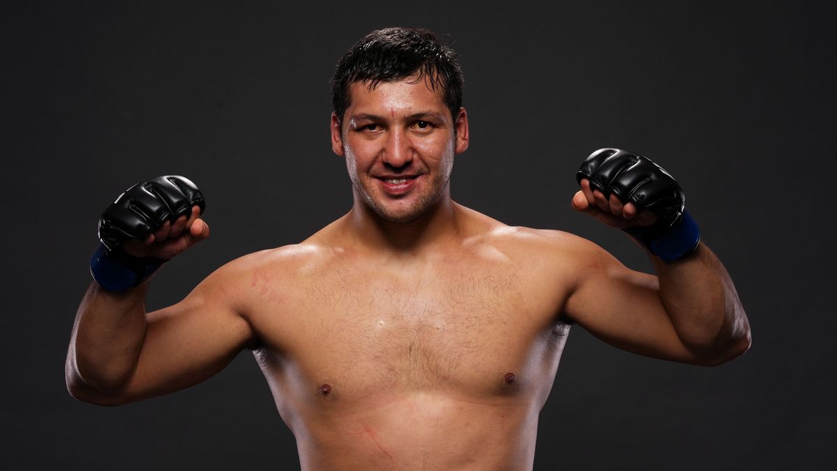 Казахстанский боец Дияр Нургожай успешно прошел взвешивание перед четвертым боем в UFC