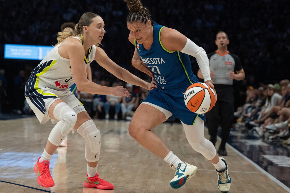 Макбрайд WNBA рекордын жаңартты: 10 үш ұпайлық доп