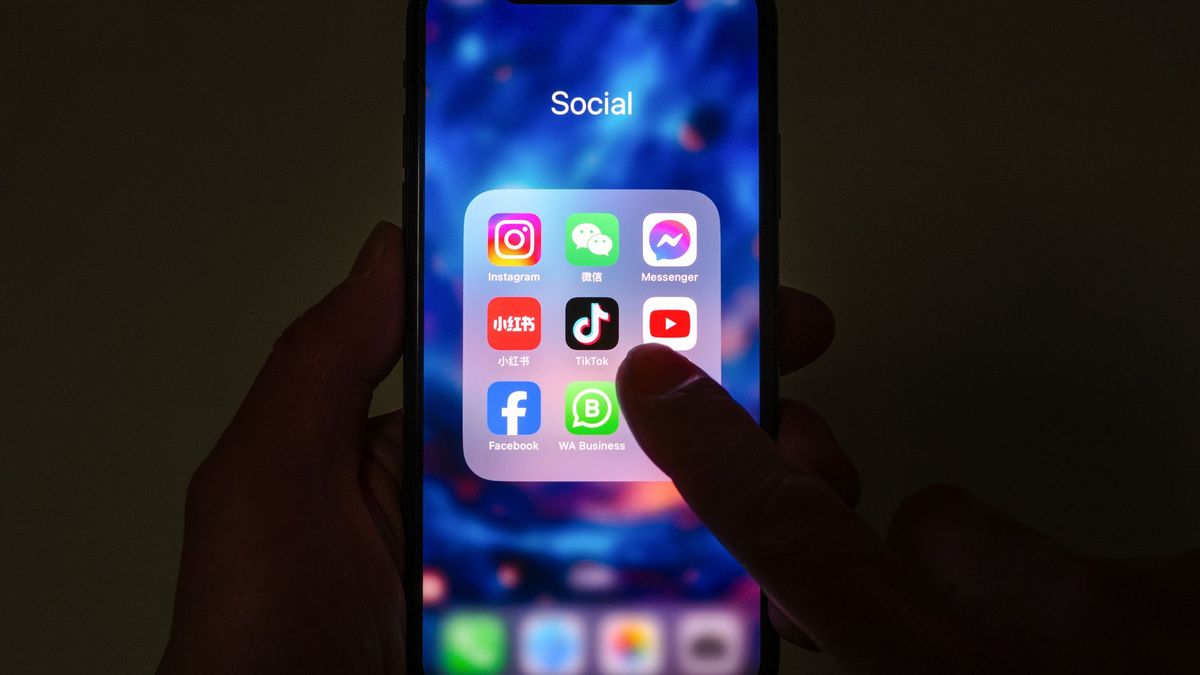 Казахстанскую стримершу госпитализировали после эфиров в TikTok