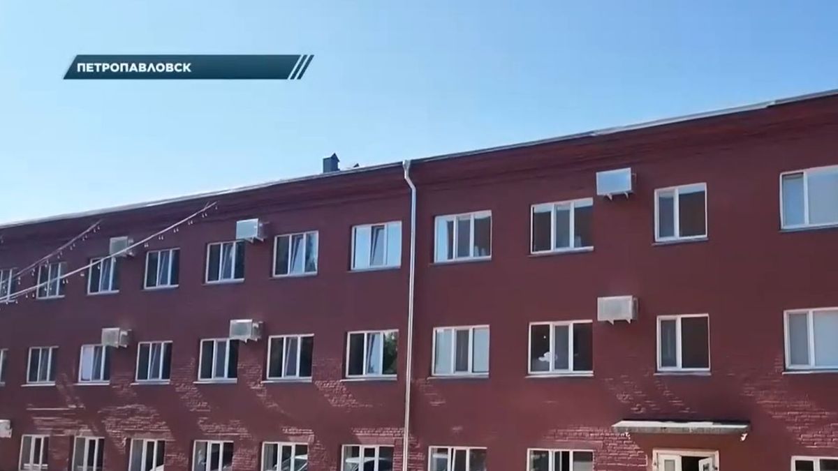 Пятилетний ребенок выпал из окна гостиницы в Петропавловске