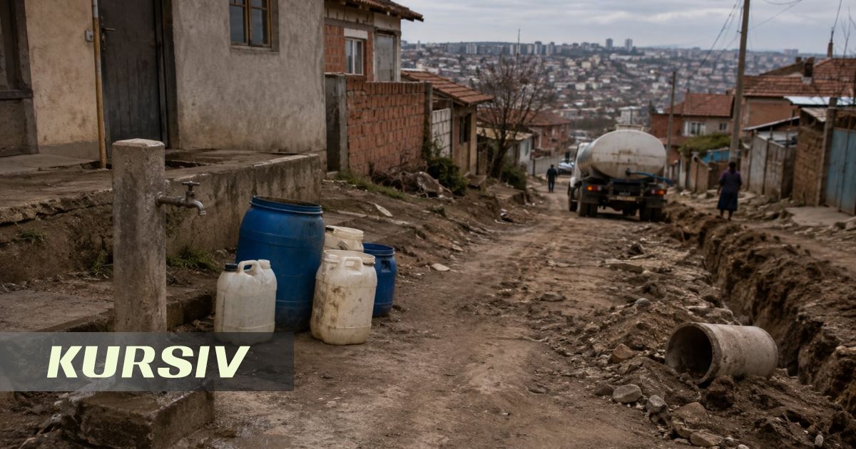 Жители микрорайона Алатау в Алматы 11 лет живут без воды и канализации
