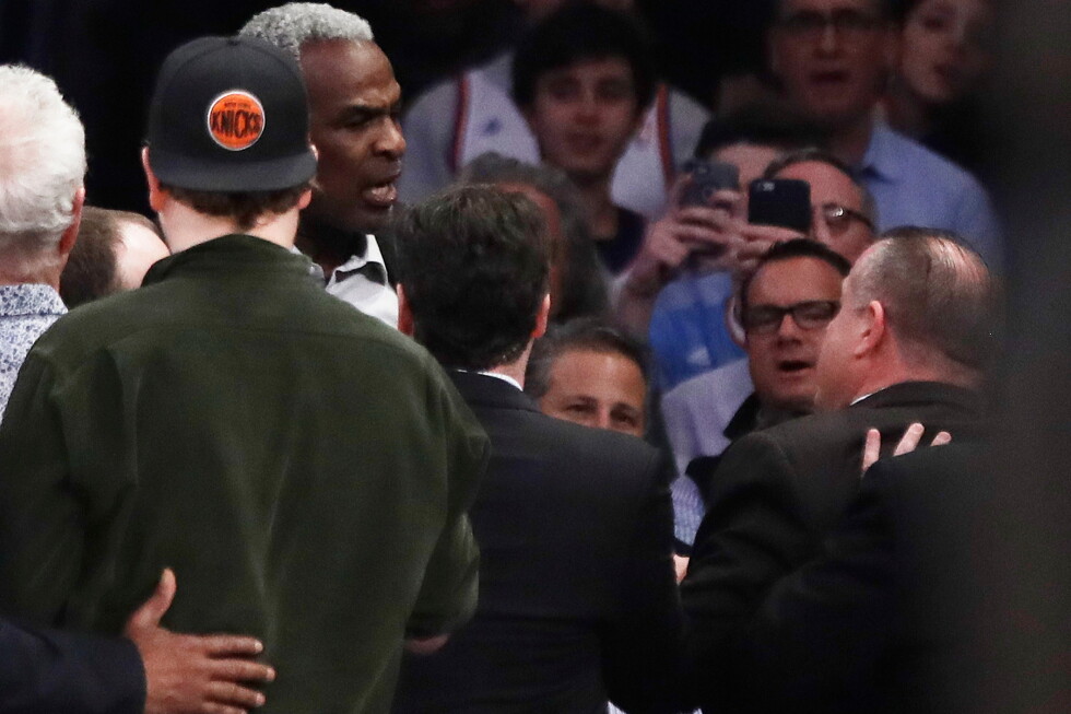 Суд отклонил иск Чарльза Оукли к Madison Square Garden