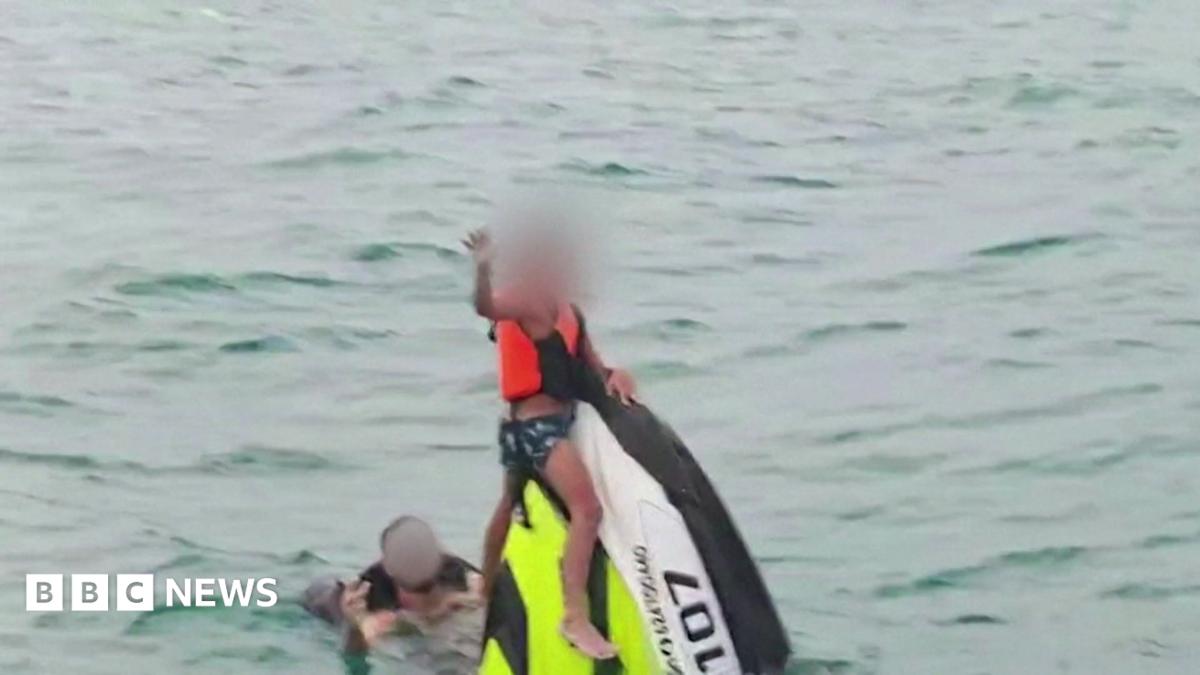 Французская семья спасена после 16 часов в море у берегов Таиланда