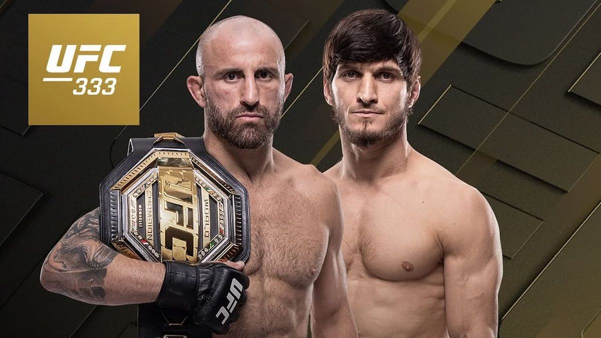 UFC анонсировал два титульных боя с участием россиян в октябре