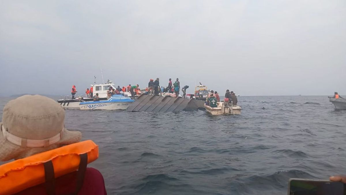 Более 80 человек погибли при крушении парома в Зимбабве