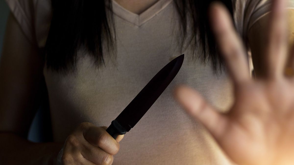 В Башкирии 16-летняя школьница с ножом напала на двух младших сестер