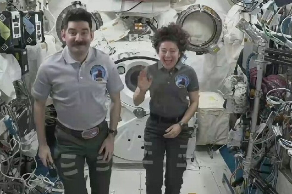 Астронавты NASA восхищены полярными сияниями из космоса