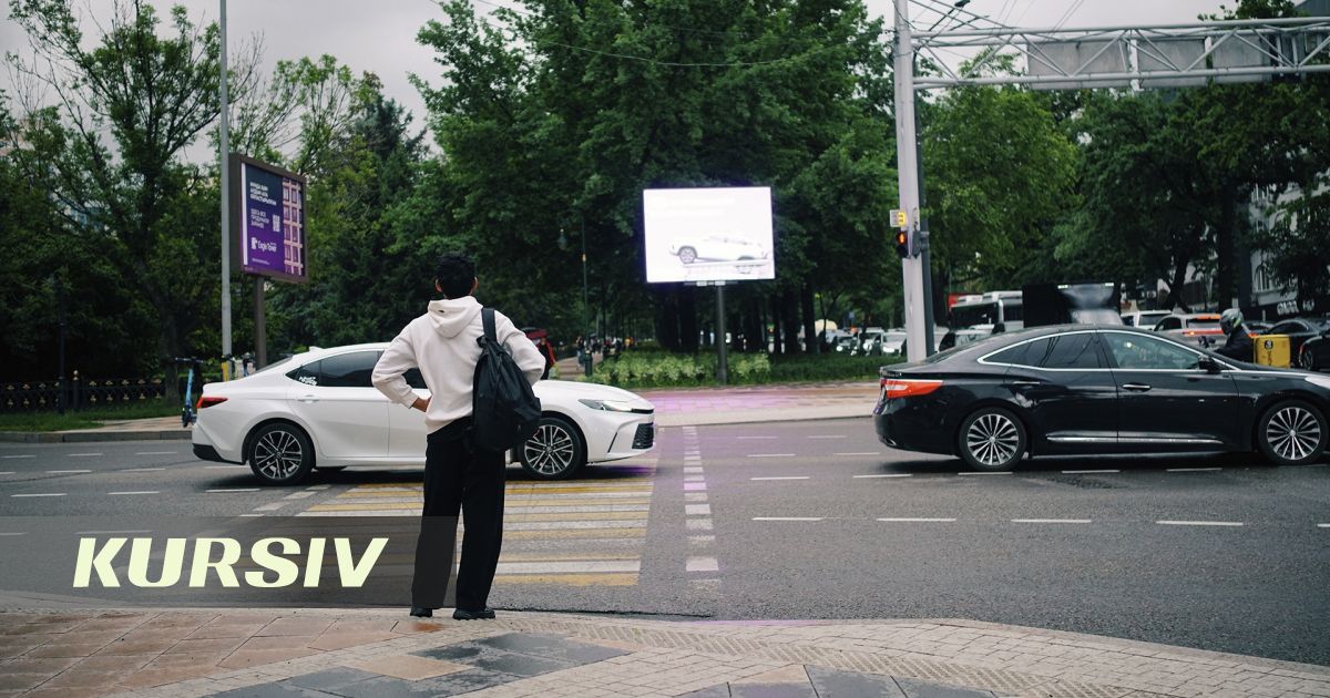 Похолодание, град и сильный ветер надвигаются на Казахстан