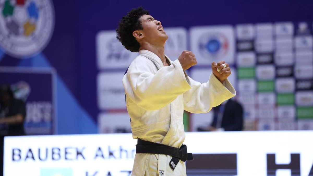 Казахстанский дзюдоист Габит Расулхан стал чемпионом мира среди кадетов