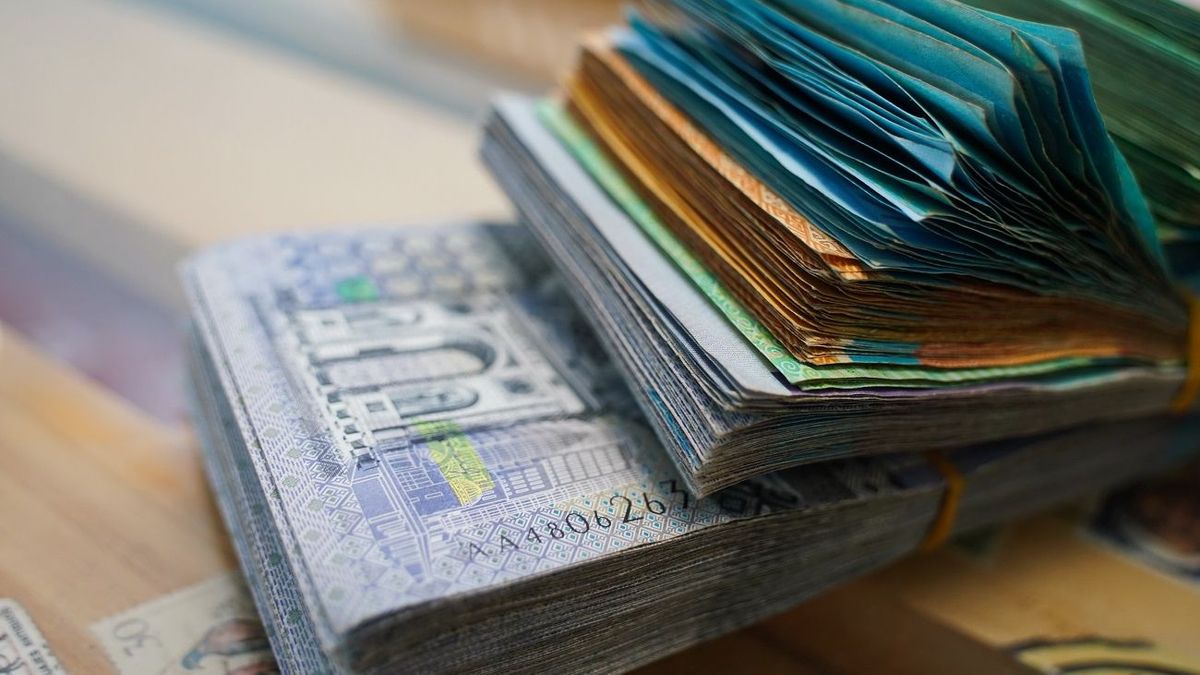 Казахстанец получил грант и стал фигурантом уголовного дела