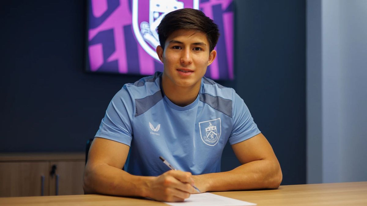 Дастан Сатпаев: аренда в «Бернли» — правильный шаг для развития