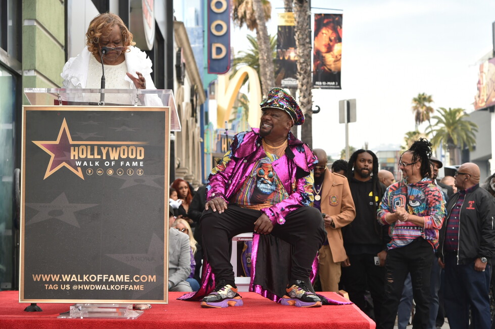 Автор песен Motown Джани Брэдфорд Хоббс умерла в возрасте 87 лет