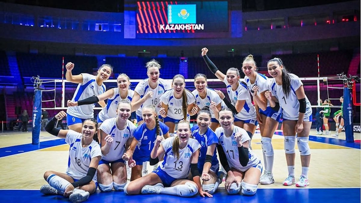 Женская сборная Казахстана по волейболу одержала первую победу на чемпионате Азии
