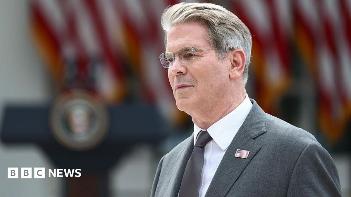 Глава Минфина США: Ирану грозит «крупнейшая финансовая атака в истории»