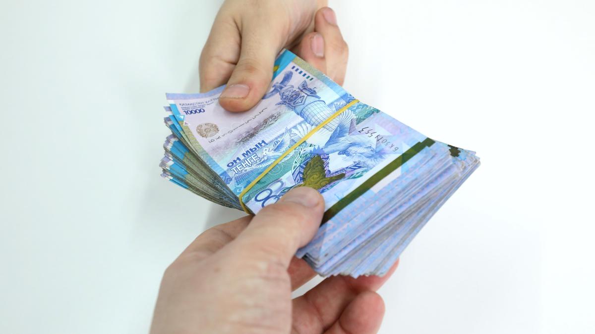 Житель Астаны отдал шантажисту 17,6 млн тенге, опасаясь раскрытия личных данных