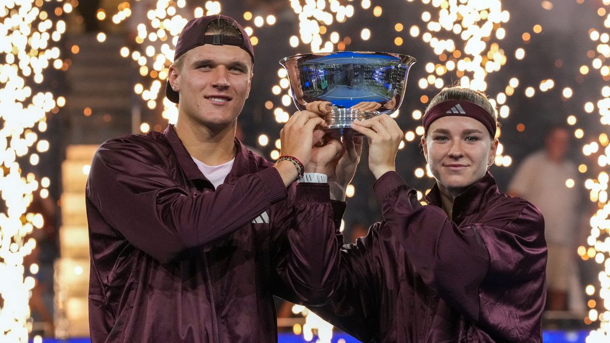 Чешский дуэт Мухова и Меншик выиграл US Open в миксте, получив миллион долларов