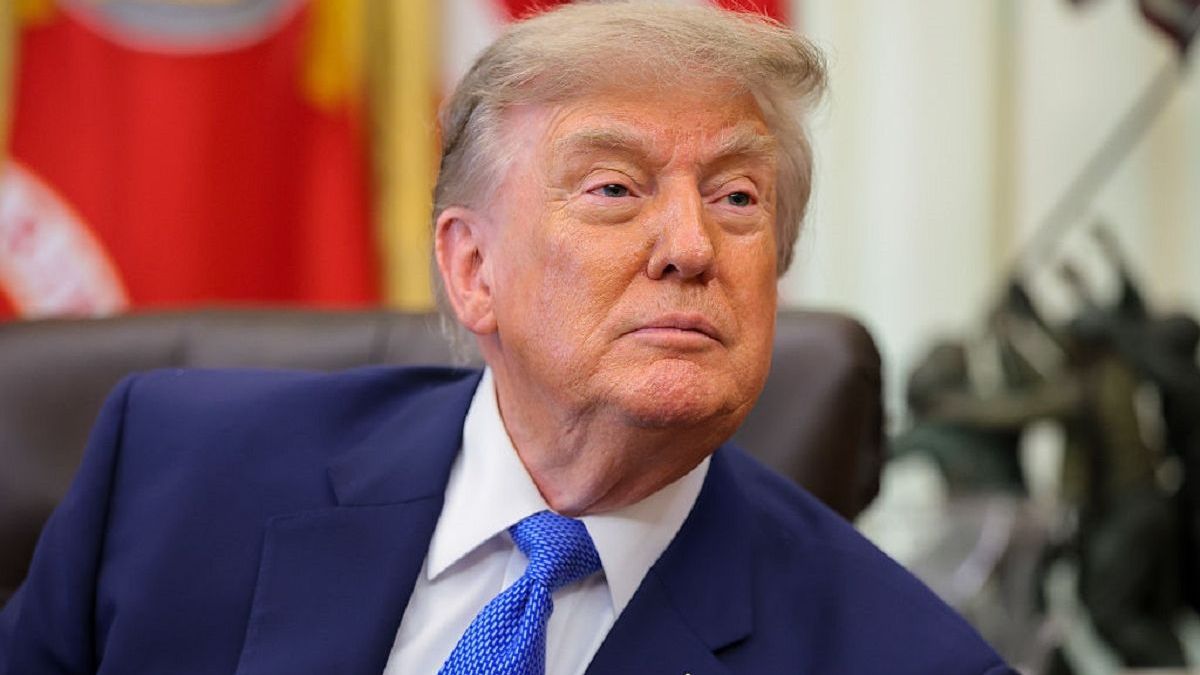 Трамп объявил в США режим чрезвычайного положения