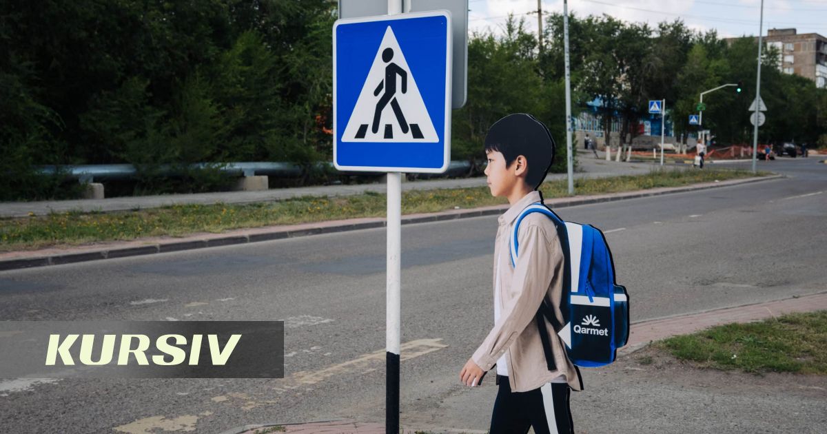 Теміртауда мектептер жанына оқушылардың мүсіндері қойылды