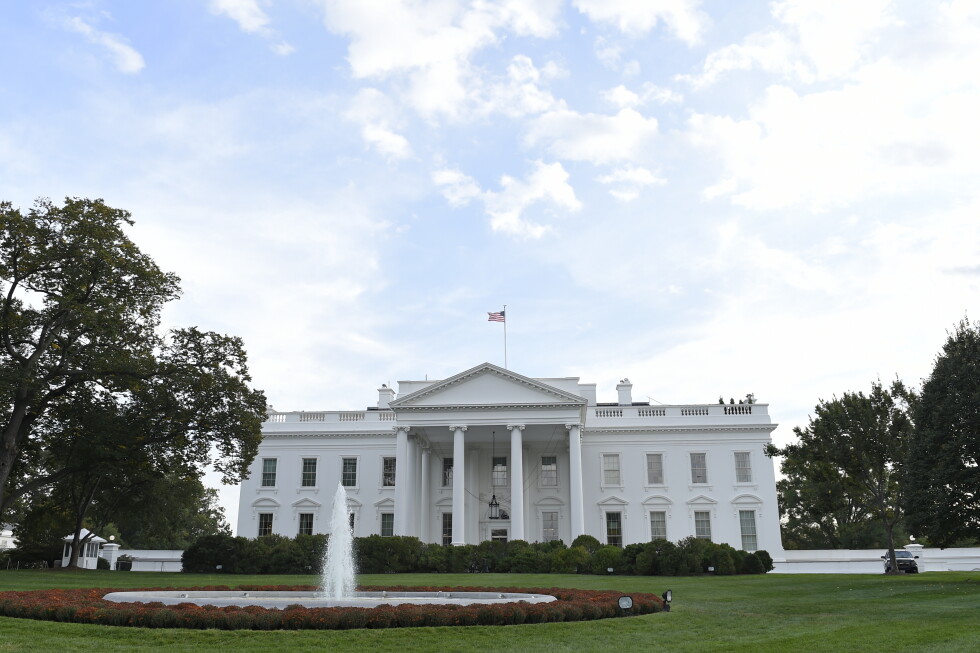 Жоғарғы сот Трамптың Ақ үйдегі балық залының құрылысын жалғастыруға рұқсат берді