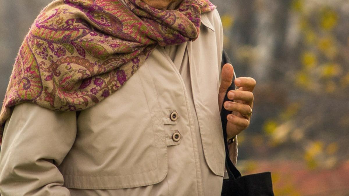 90 жастан кейін деменция қаупі: жыныс, нәсіл және гендердің әсері туралы жаңа деректер