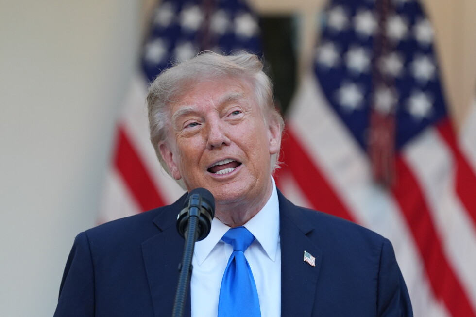 Трамп республикашылдарға сайлауалды науқанда қолдау көрсетуге уәде берді