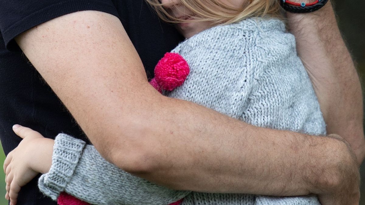 Павлодарлық есірткі үшін сотталған азамат қызымен ұзақ сапардан кейін кездесті