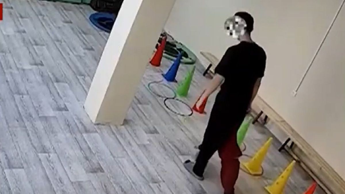 Экібастұзда оңалту орталығында қызды ұрған студентке үкім шықты