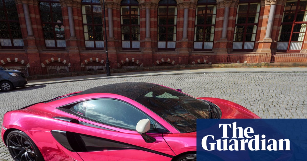 McLaren Ұлыбританияда 1000 жұмыс орнын ашып, £450 млн инвестиция салады