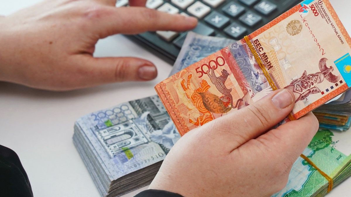Заңгер жұмыссыз қазақстандықтар алимент төлеуге міндетті ме, түсіндірді