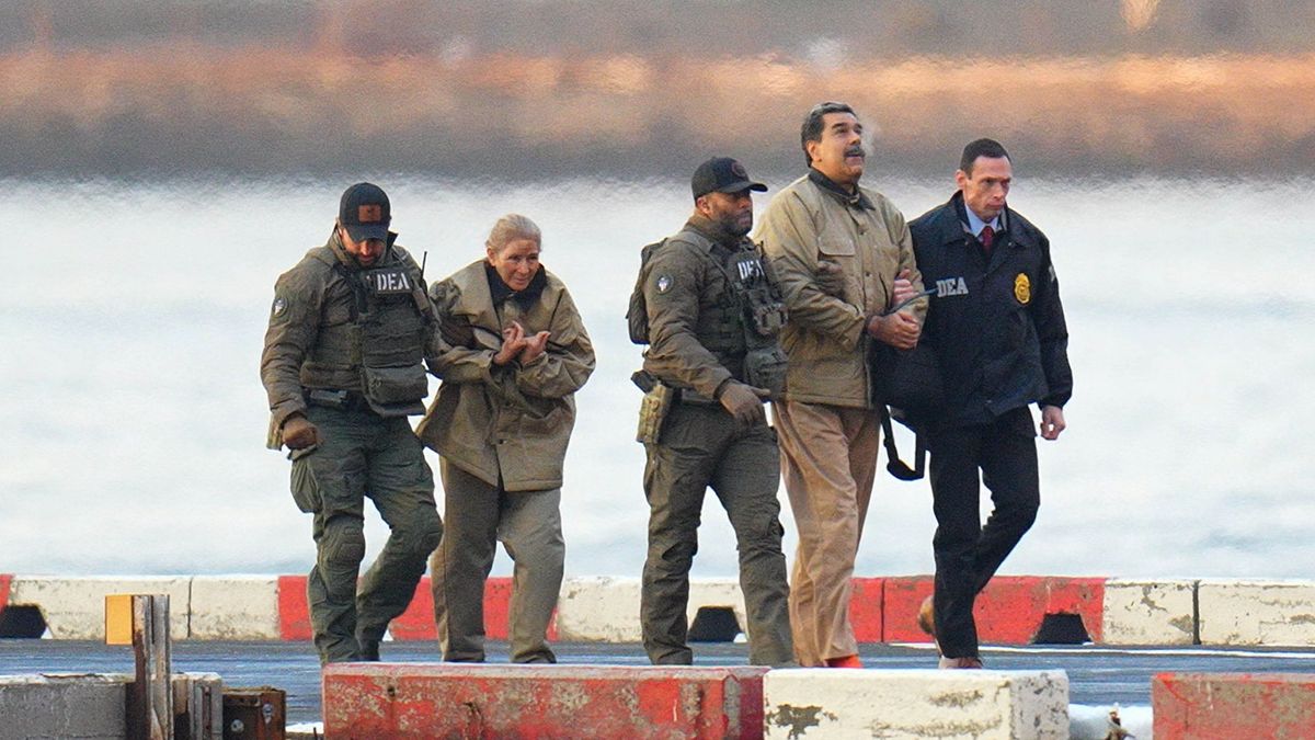 Мадуроның жұбайы жүрек ауруына байланысты үйқамаққа шығуды сұрады