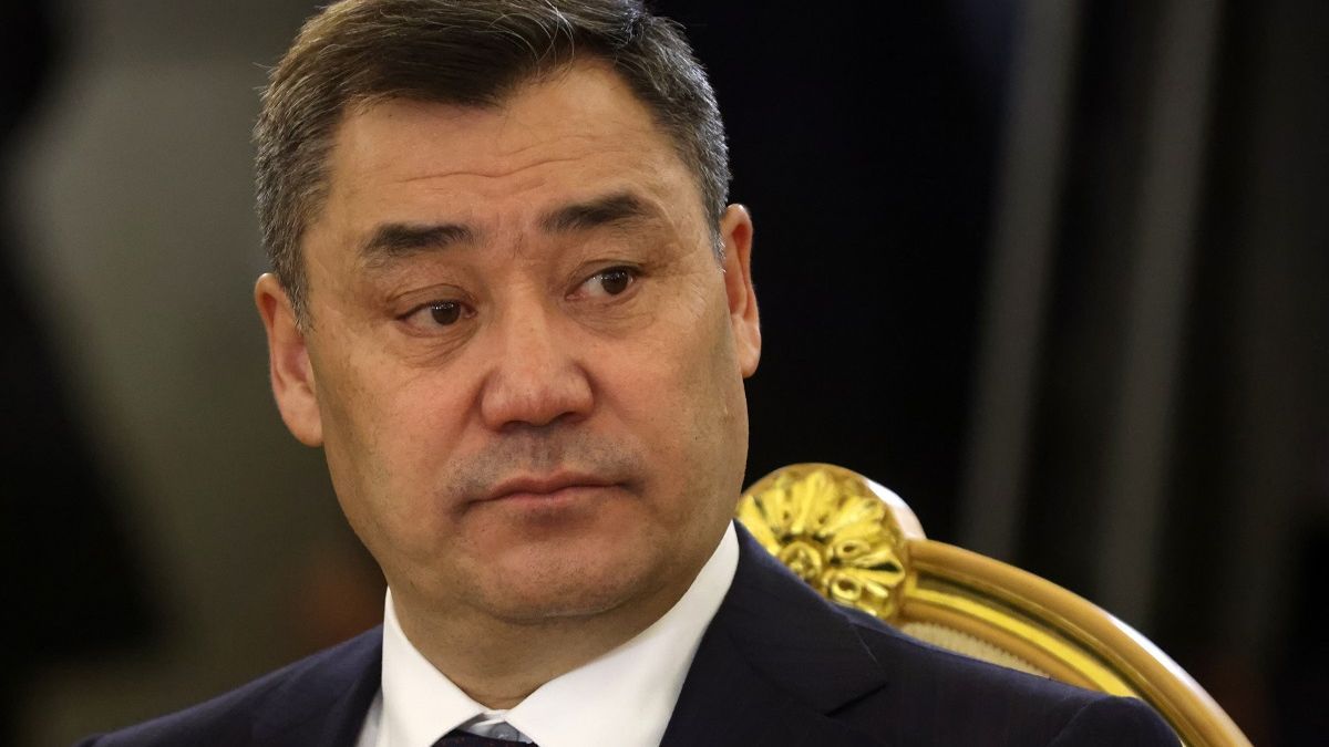 Жапаров шетелдегі қырғыздарды манқұрттыққа айыптады