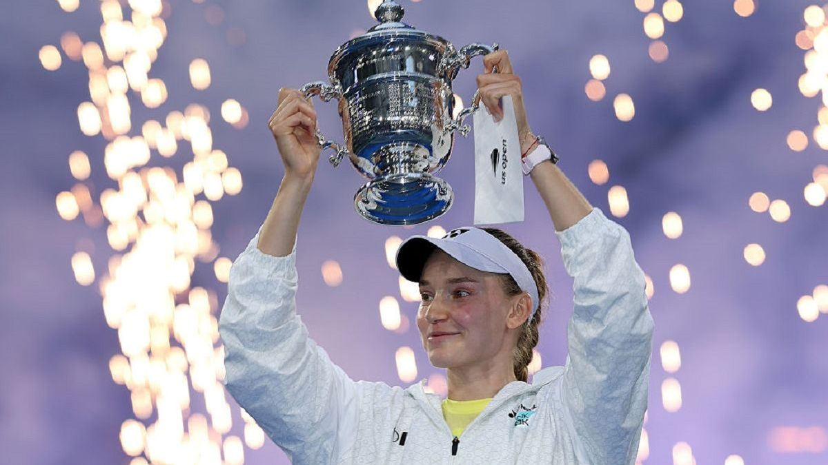 Тоқаев Рыбакинаны US Open-дағы тарихи жеңісімен құттықтады