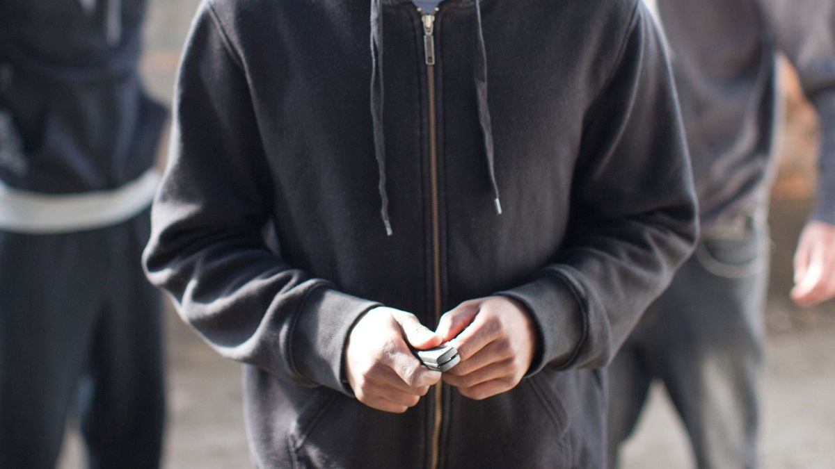 ІІМ Қазақстанда пышақ алып жүру ережесін түсіндірді: жүзінің ұзындығына шектеу